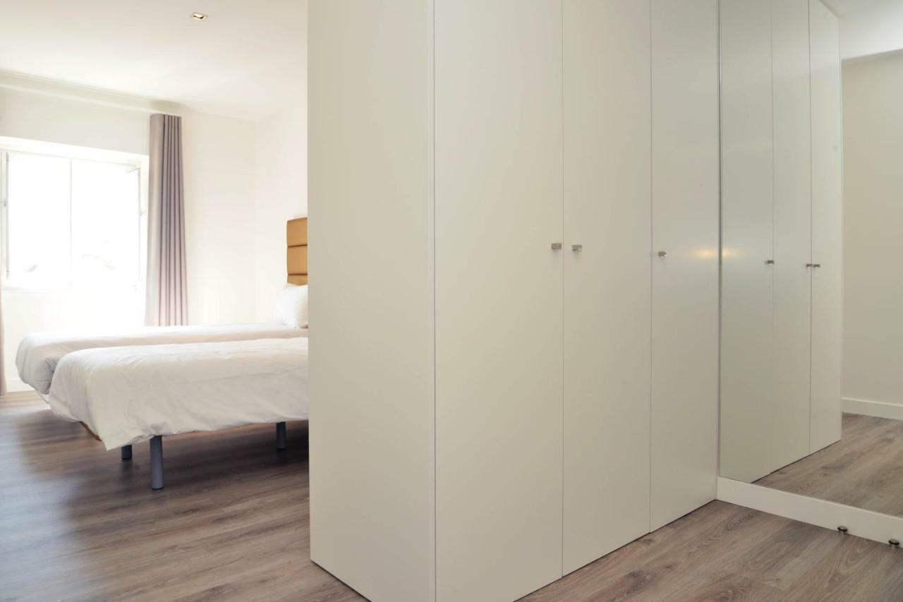 Hello Lisbon Graça Modern Apartments Extérieur photo